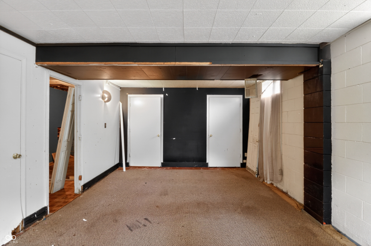 Listing Image 33