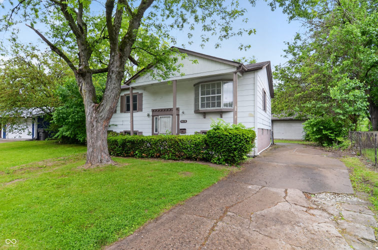 Listing Image 7