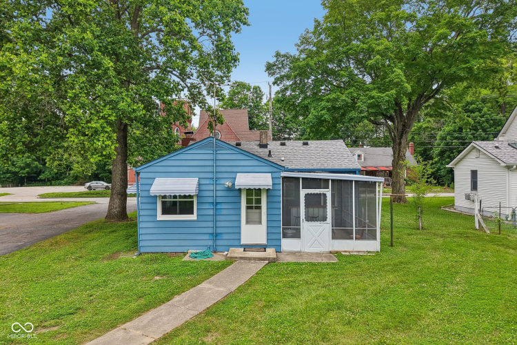 Listing Image 41