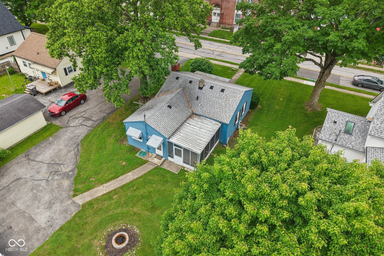 Listing Image 43