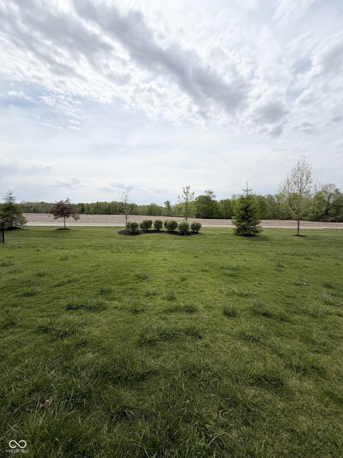 Listing Image 37
