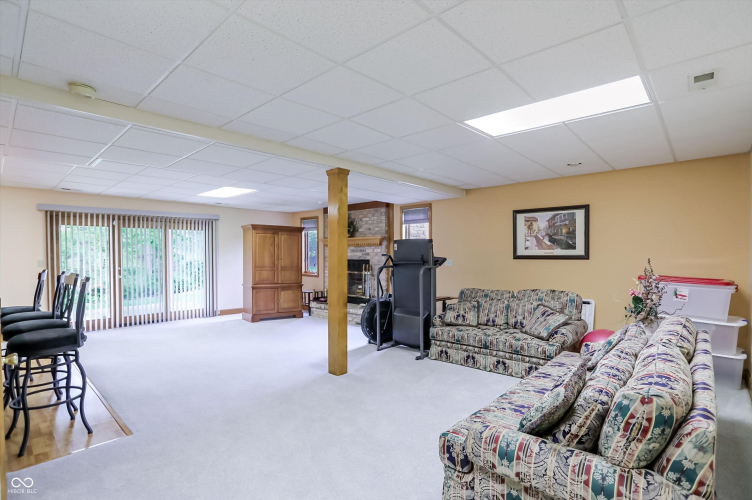Listing Image 39