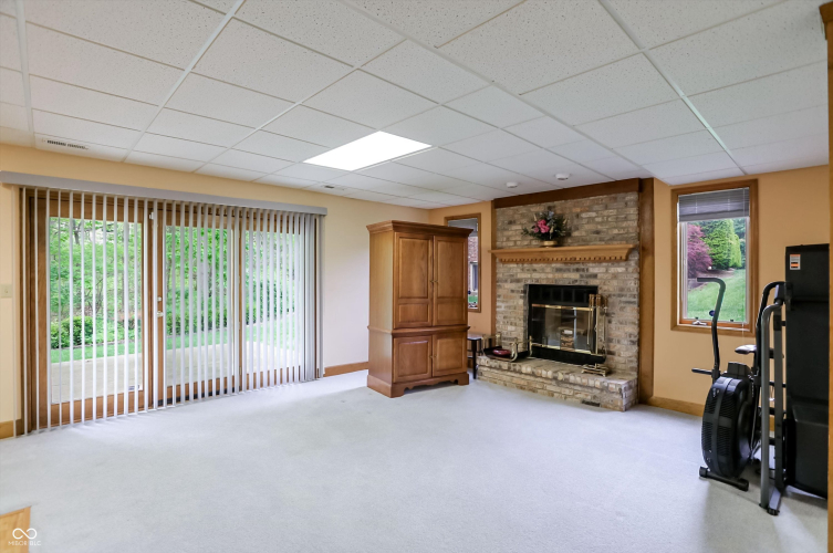 Listing Image 41