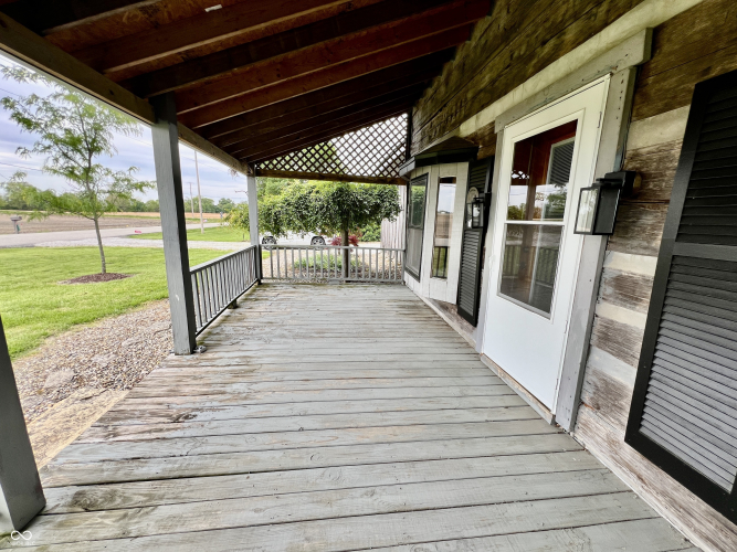 Listing Image 27