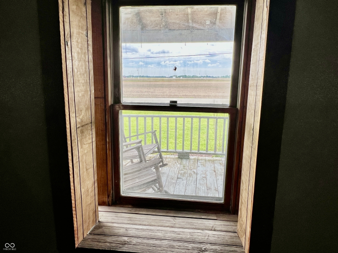 Listing Image 53