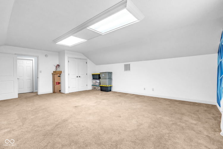 Listing Image 29