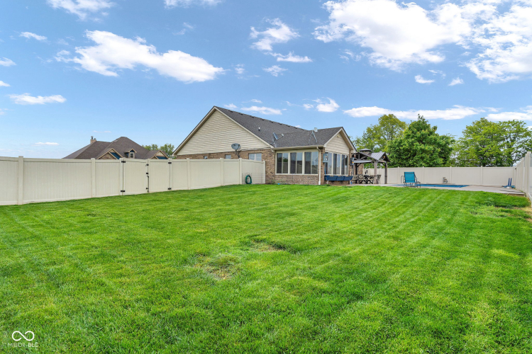 Listing Image 51