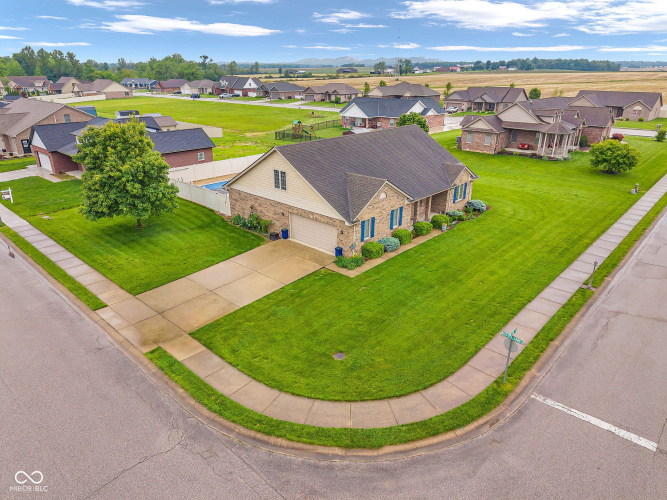 Listing Image 56