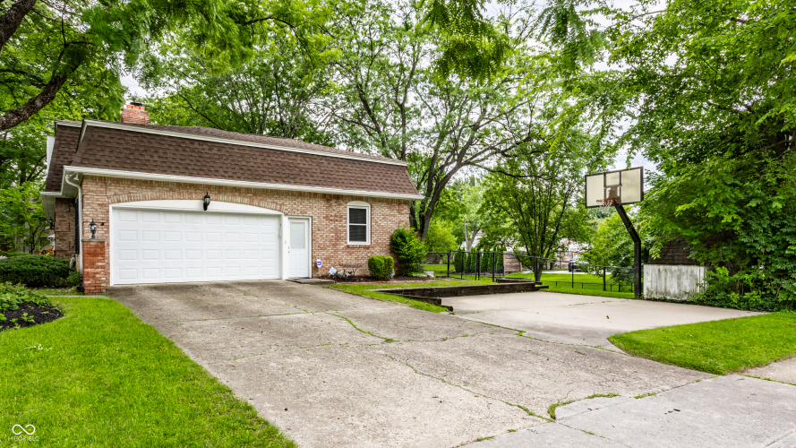 Listing Image 55