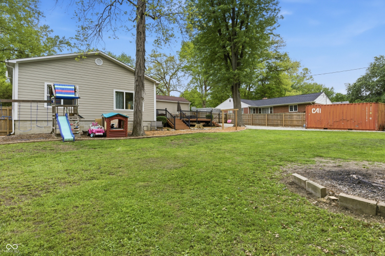 Listing Image 44