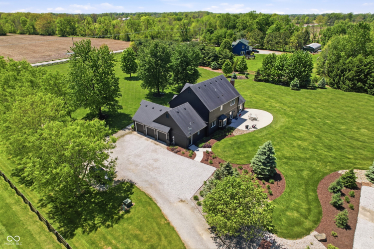 Listing Image 56