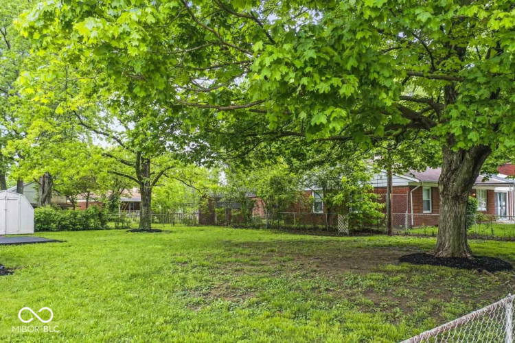 Listing Image 16