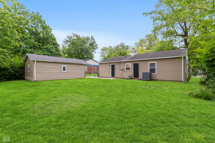 Listing Image 19