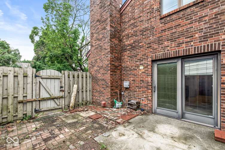 Listing Image 21