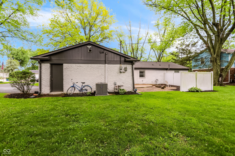 Listing Image 51