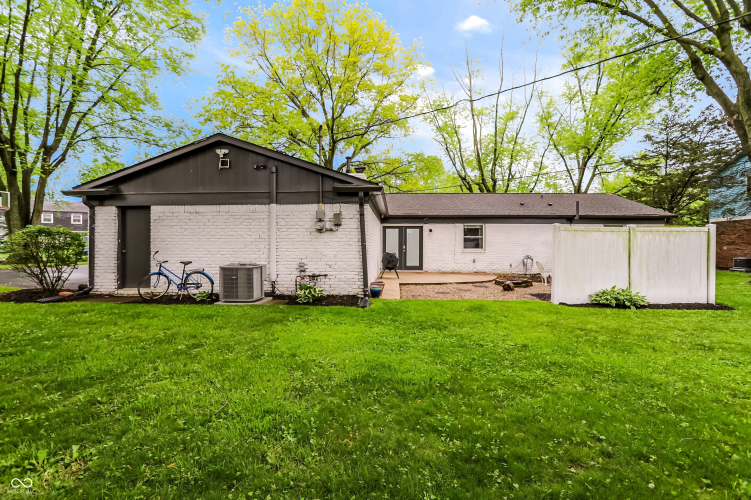 Listing Image 52