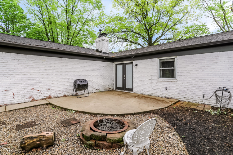 Listing Image 54