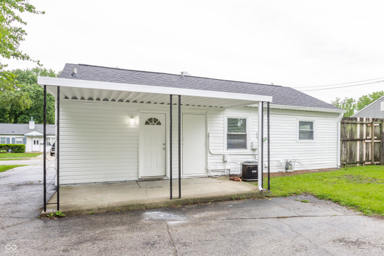 Listing Image 28
