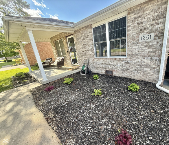 Listing Image 19