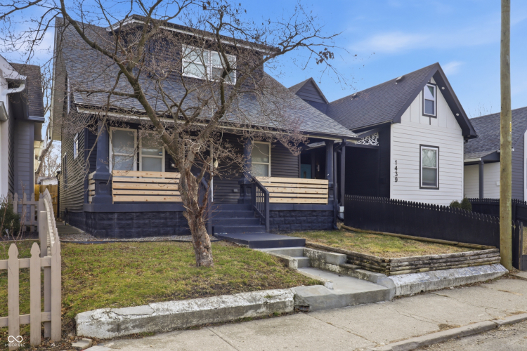 Listing Image 5
