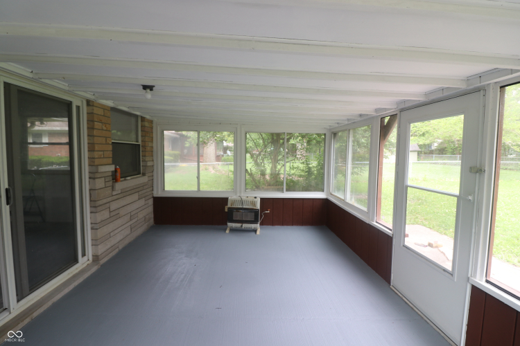 Listing Image 32