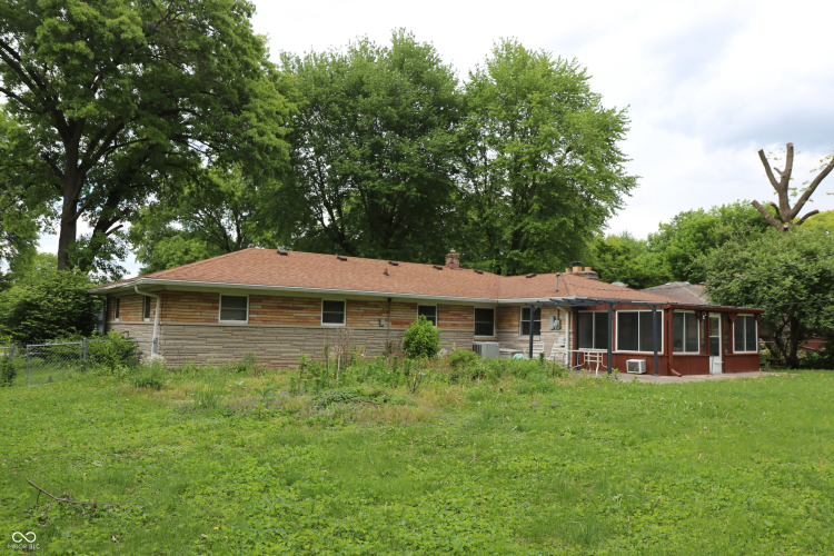 Listing Image 36