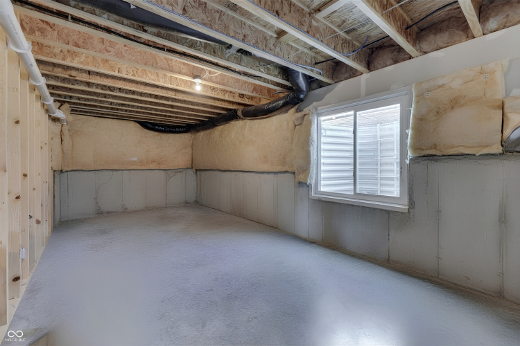 Listing Image 42