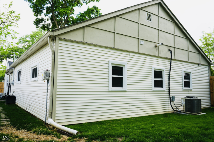 Listing Image 29