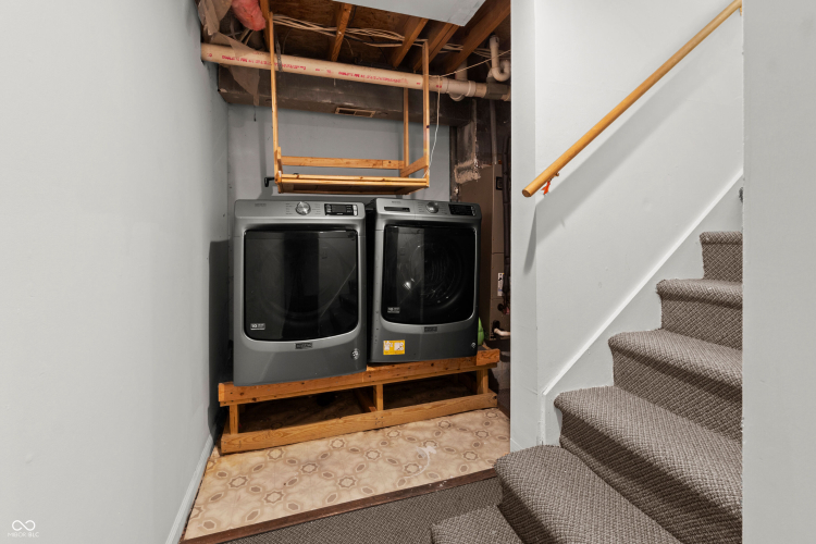 Listing Image 16