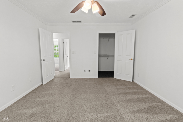 Listing Image 26