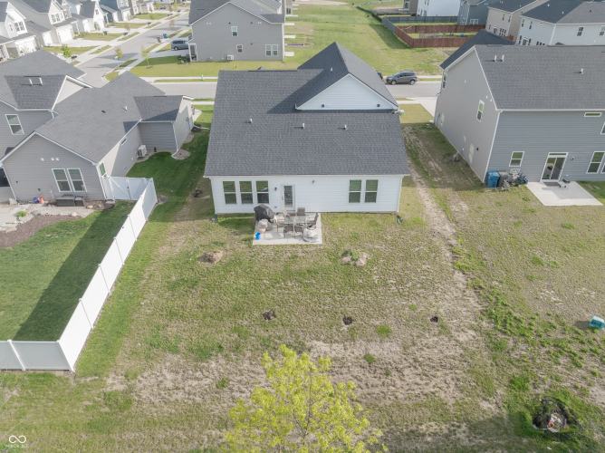 Listing Image 27