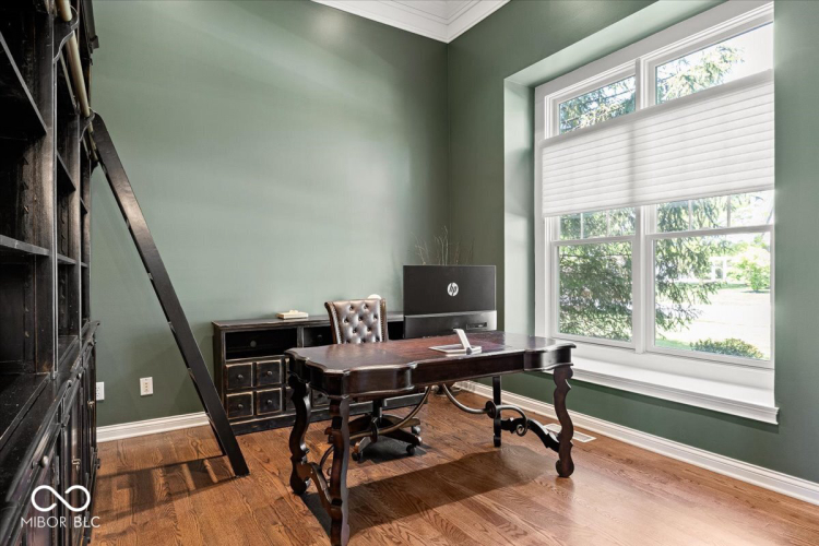 Listing Image 21