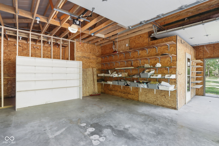 Listing Image 63