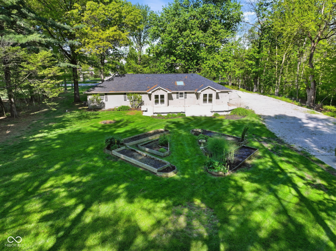 Listing Image 73