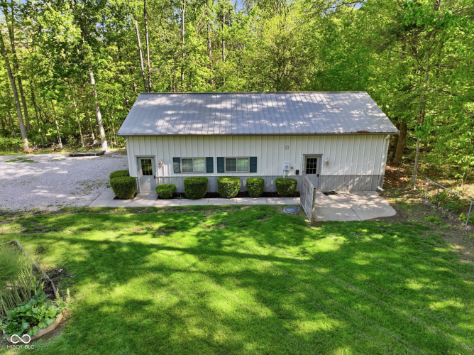 Listing Image 79