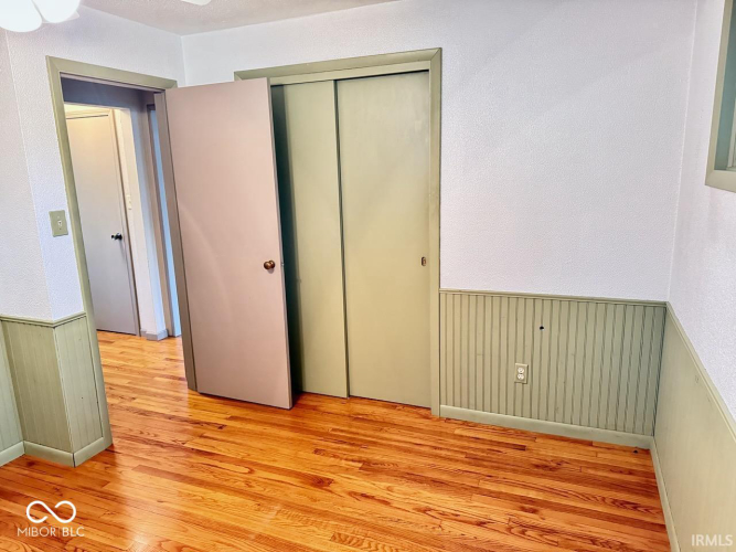 Listing Image 29