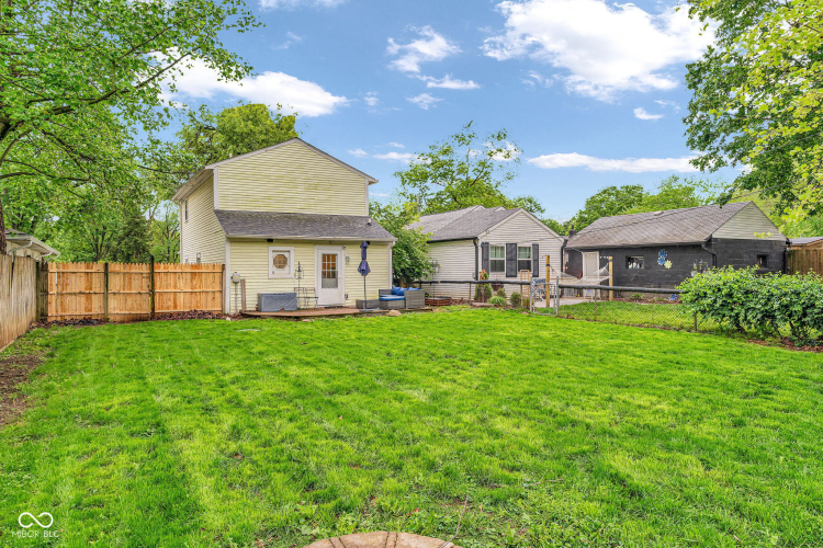 Listing Image 44
