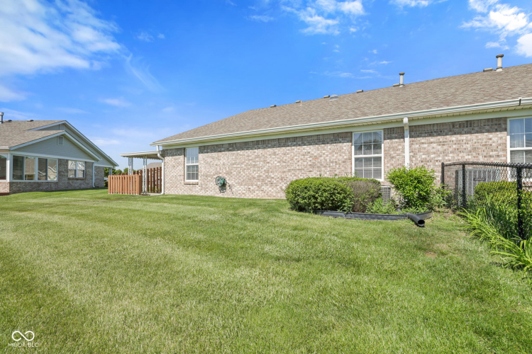 Listing Image 28