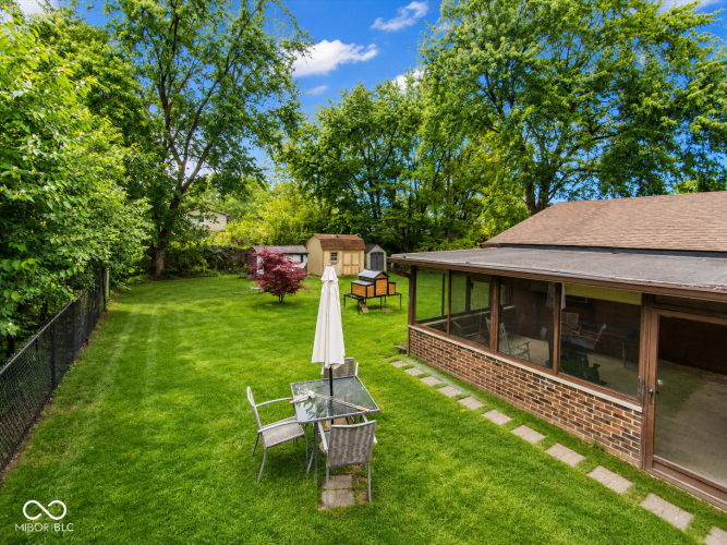 Listing Image 23