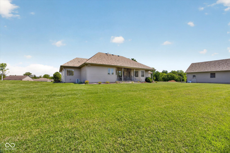 Listing Image 29