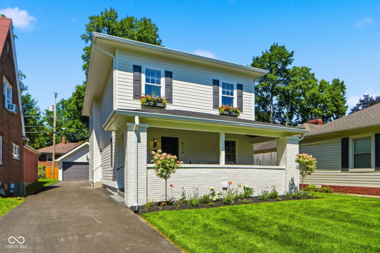 Listing Image 4