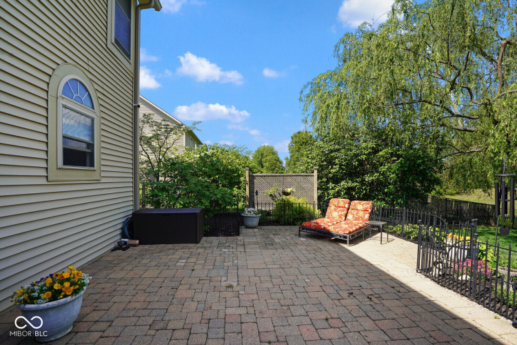 Listing Image 58