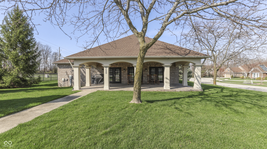 Listing Image 44