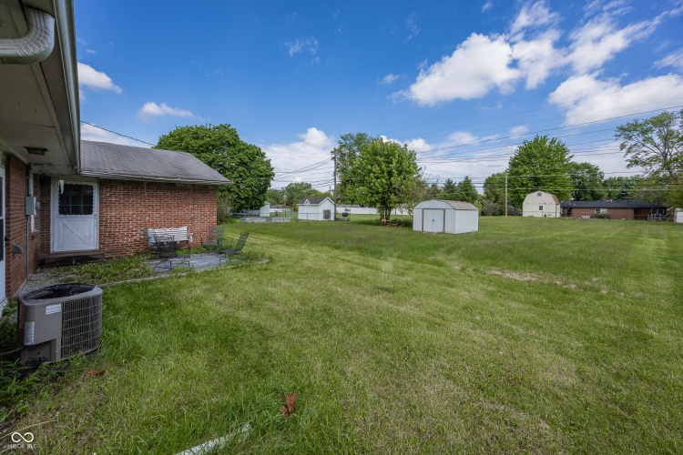 Listing Image 25