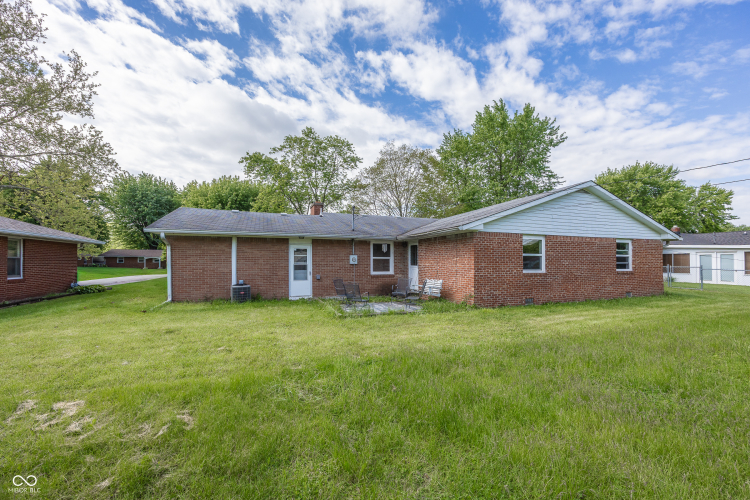 Listing Image 26