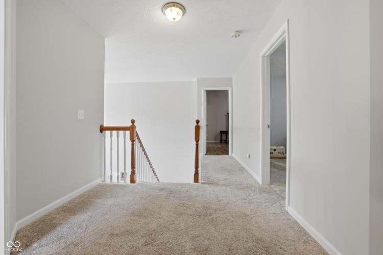 Listing Image 27