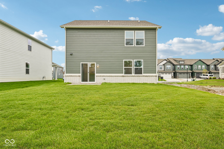 Listing Image 45
