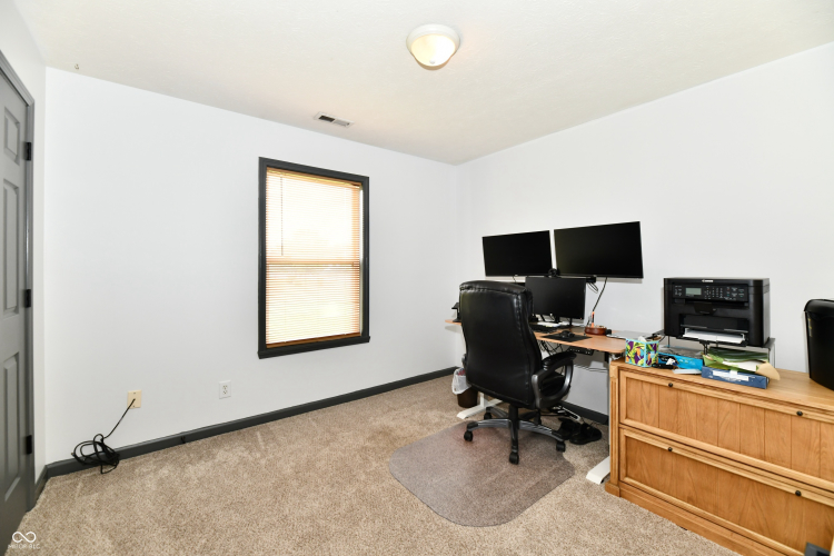 Listing Image 39