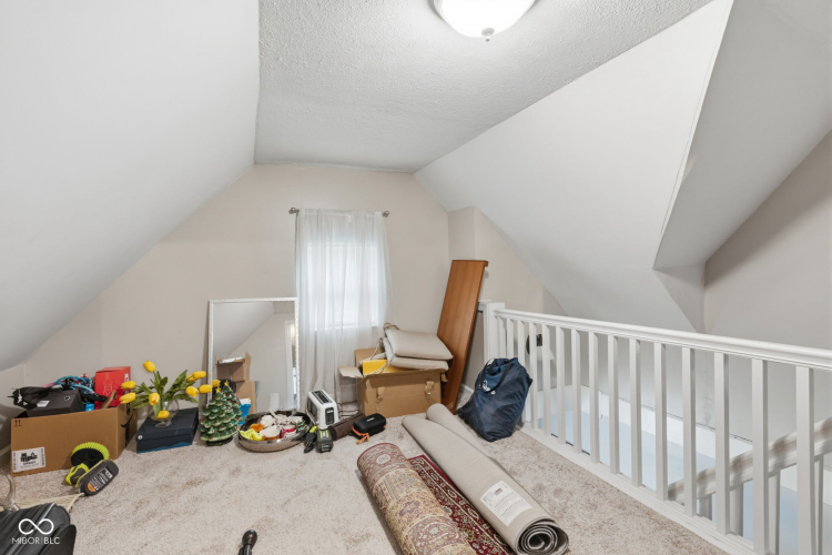 Listing Image 27