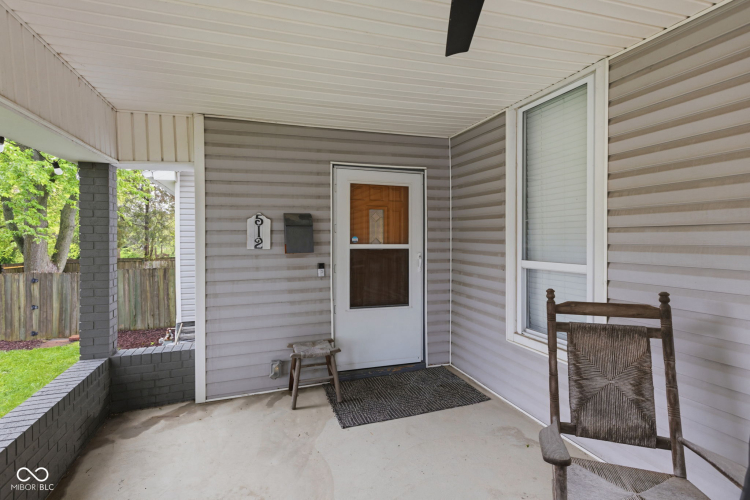 Listing Image 5
